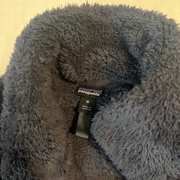 Patagonia fuzzy pullover - Picture 3 of 3